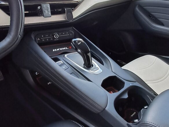 2022 Haval F7 I Рестайлинг, белый, 2330000 рублей - вид 33