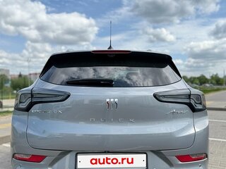 2023 Buick Encore GX I Рестайлинг, серебристый, 1860000 рублей, вид 4