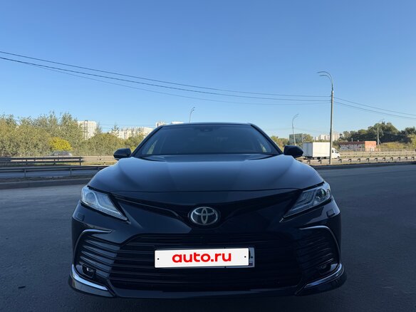2018 Toyota Camry VIII (XV70), чёрный, 2700000 рублей - вид 4