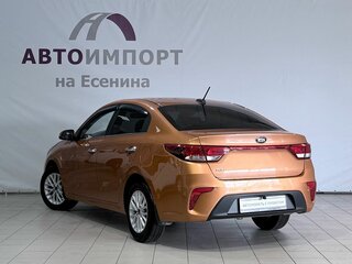 2017 Kia Rio IV, оранжевый, 1150000 рублей, вид 4