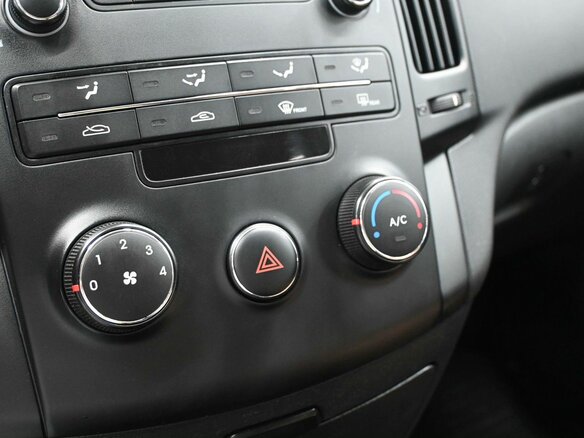 2011 Hyundai i30 I Рестайлинг, белый, 989900 рублей - вид 17