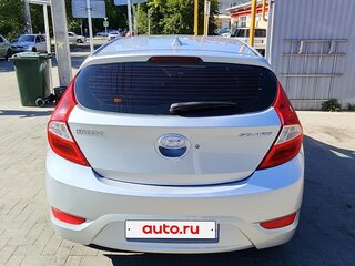 2012 Hyundai Solaris I, серебристый, 750000 рублей, вид 5
