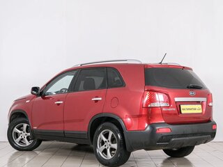2009 Kia Sorento II, красный, 1349000 рублей, вид 4