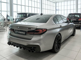 2017 BMW M5 VI (F90), серый, 7099000 рублей, вид 5