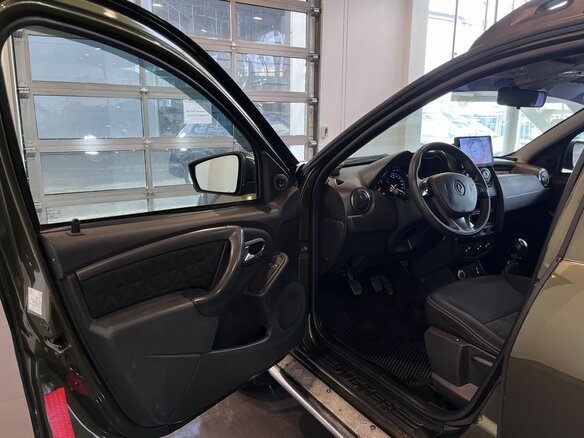 2017 Renault Duster I Рестайлинг, зелёный, 1470000 рублей - вид 20