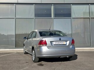 2010 Volkswagen Polo V, серебристый, 423000 рублей, вид 5
