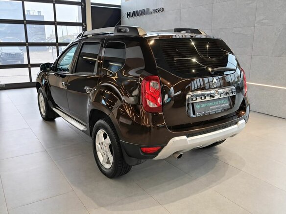 2015 Renault Duster I Рестайлинг, коричневый, 1049000 рублей - вид 6