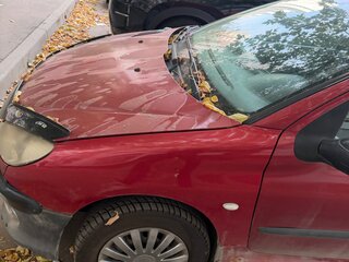 2008 Peugeot 206, красный, 125000 рублей, вид 2