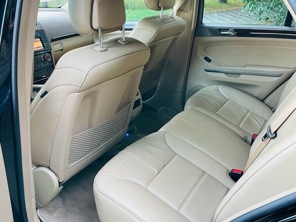 2010 Mercedes-Benz M-Класс 350 II (W164) Рестайлинг, чёрный - вид 28