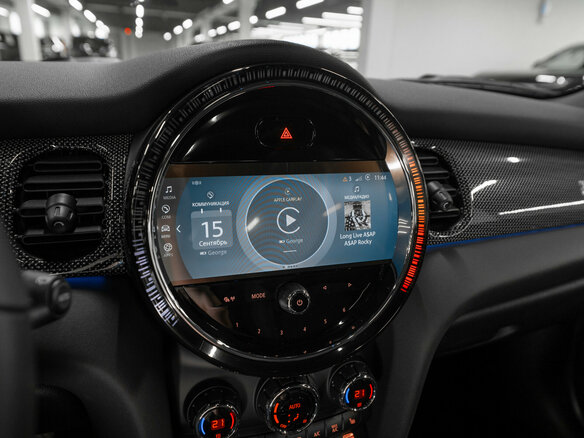 2022 Mini Hatch Cooper S III (F55/F56) Рестайлинг 2, серый, 3760000 рублей - вид 18