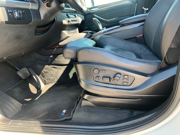 2013 BMW X6 35i I (E71) Рестайлинг, белый, 1980000 рублей - вид 14