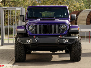 2026 Jeep Wrangler IV (JL) Рестайлинг, фиолетовый, 8990000 рублей, вид 2