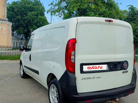 2018 Fiat Doblo II Рестайлинг, белый, 750000 рублей - вид 8