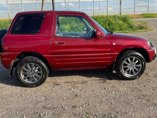 1994 Toyota RAV4 I (XA10), красный, 680000 рублей, вид 3