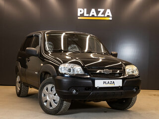 2013 Chevrolet Niva I Рестайлинг, чёрный, 450000 рублей, вид 2