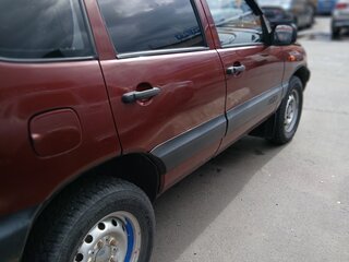 2004 Chevrolet Niva I, красный, 450000 рублей, вид 2