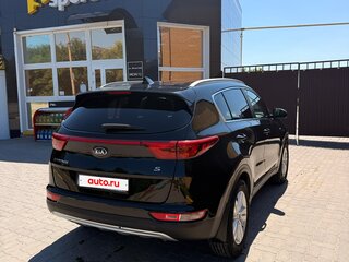 2017 Kia Sportage IV, чёрный, 1780000 рублей, вид 3