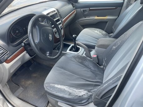2007 Hyundai Santa Fe II, серебристый, 670000 рублей, вид 4