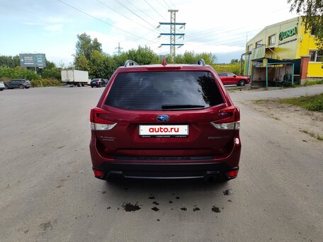 2020 Subaru Forester V, красный, 2700000 рублей, вид 3