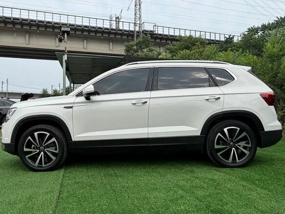 2023 Volkswagen Tharu I, белый, 2000000 рублей - вид 7