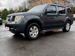 2005 Nissan Pathfinder III, серый, 690000 рублей, вид 2