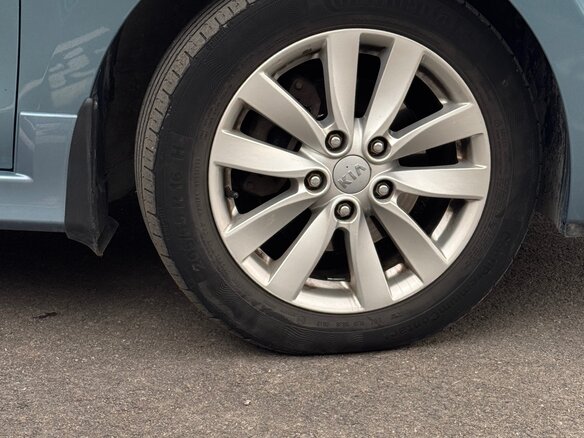 2010 Hyundai i30 I Рестайлинг, серый, 700000 рублей - вид 11