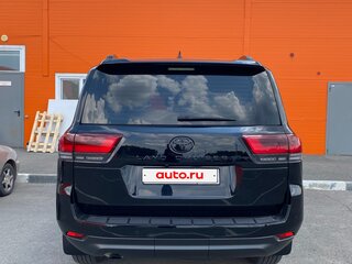 2023 Toyota Land Cruiser 300 Series, чёрный, 10000000 рублей, вид 5