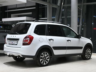 2022 Lada (ВАЗ) Granta Cross Euro-2 I Рестайлинг, белый, 735000 рублей, вид 5