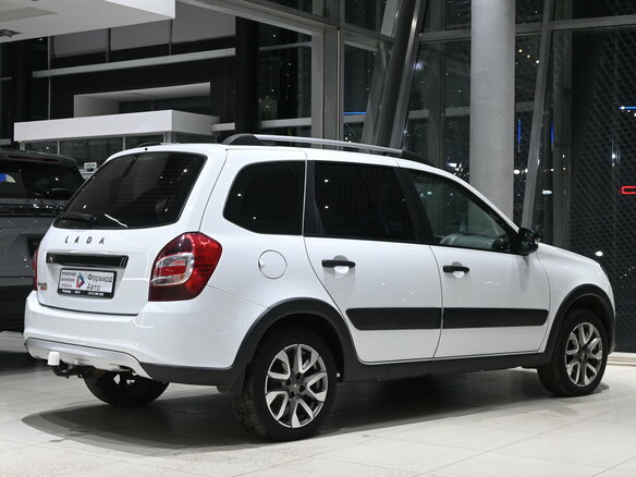2022 Lada (ВАЗ) Granta Cross Euro-2 I Рестайлинг, белый, 735000 рублей - вид 5
