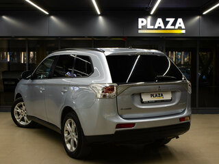 2012 Mitsubishi Outlander III, серебристый, 1550000 рублей, вид 3