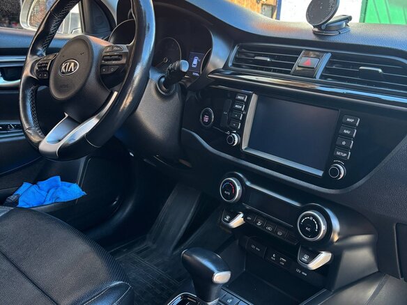 2019 Kia Rio X-Line IV, серебристый, 1680000 рублей - вид 16