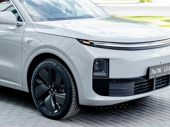 2025 Li Auto (Lixiang) L6 I, серый, 8890000 рублей - вид 9