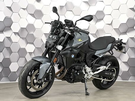 2022 BMW F 900 R, серый, 1077000 рублей, вид 2