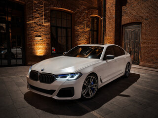 2022 BMW 5 серии M550i xDrive VII (G30/G31/G38) Рестайлинг, белый, 8590000 рублей, вид 1