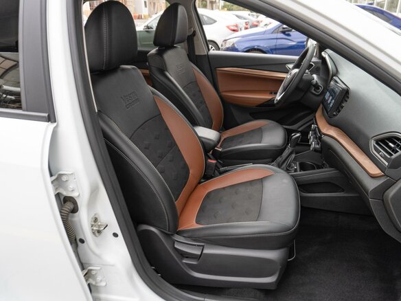 2024 Lada (ВАЗ) Vesta SW Cross I Рестайлинг (NG), белый - вид 7