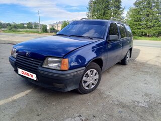 1987 Opel Kadett E, синий, 100000 рублей, вид 1