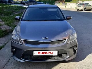 2018 Kia Rio IV, серый, 800000 рублей, вид 2