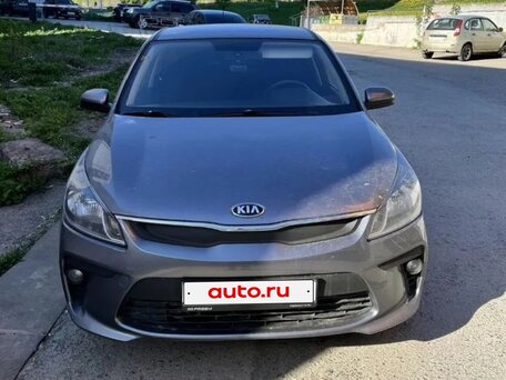 2018 Kia Rio IV, серый, 800000 рублей, вид 2