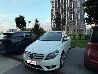 2014 Mercedes-Benz B-Класс 180 II (W246), белый, 1310000 рублей, вид 3