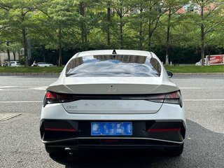 2023 Hyundai Elantra VII (CN7) Рестайлинг, белый, 1577700 рублей, вид 5