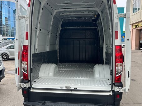2024 Iveco Daily, белый, 3700000 рублей, вид 5