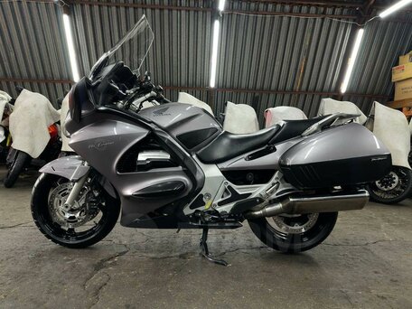 2004 Honda ST 1300, серый, 690000 рублей, вид 4