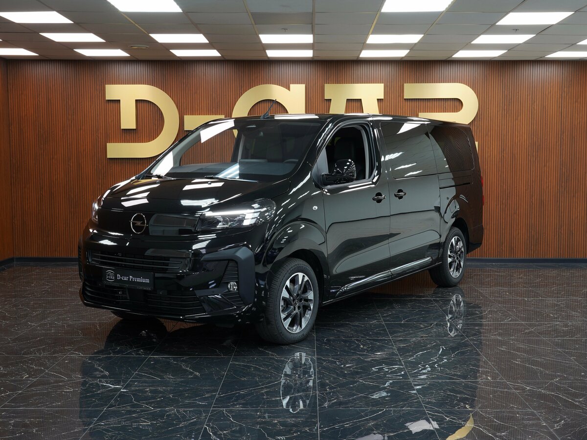 Открыть фотографии: Opel Zafira Life I Рестайлинг