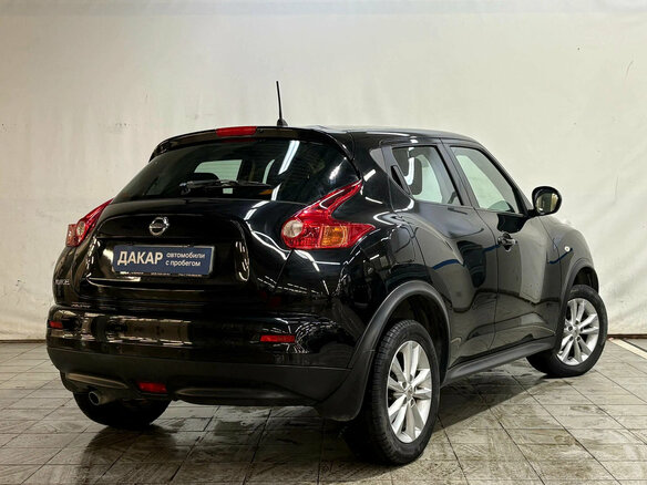2011 Nissan Juke I, чёрный - вид 2