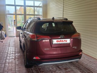 2017 Toyota RAV4 IV (XA40) Рестайлинг, красный, 2750000 рублей, вид 5