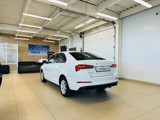2021 Skoda Rapid II, белый, 1549999 рублей, вид 4