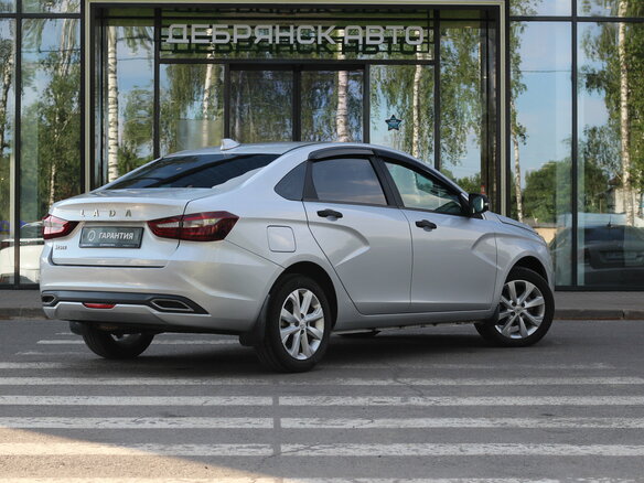 2023 Lada (ВАЗ) Vesta I Рестайлинг (NG), серый - вид 2