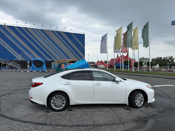 2014 Lexus ES 250 VI, белый, 2330000 рублей - вид 2
