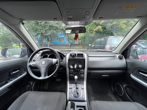 2011 Suzuki Grand Vitara II Рестайлинг, красный - вид 9