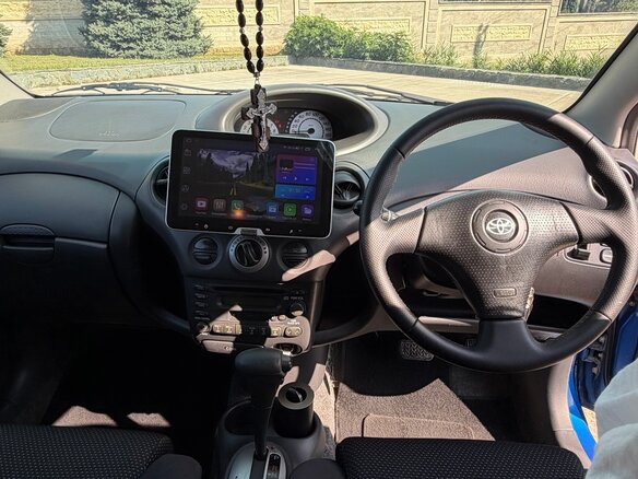 2000 Toyota Vitz I (P10), синий, 500000 рублей - вид 16
